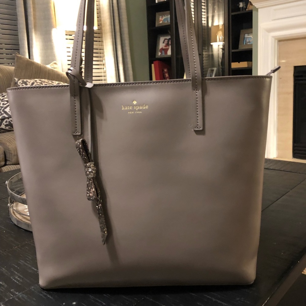 Kate Spade Tote Large Purse- Like new!